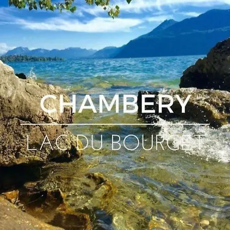 Апартаменты Meubles Les Charmettes